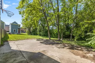 249 McCullough St, Cincinnati, OH 45226 - Photo 22