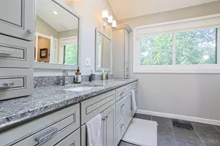 857 Cannes Ct, Miami Township, OH 45140 - Photo 30