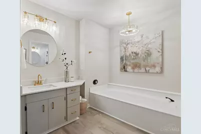 3533 Amberacres Drive #304, Cincinnati, OH 45237 - Photo 18