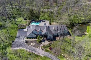 5775 Sugarun Ln, Indian Hill, OH 45243 - Photo 2