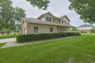 7446 Preakness Ln, Fairfield Township, OH 45011 - Photo 2