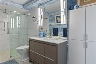 2200 Victory Pkwy, Cincinnati, OH 45206 - Photo 46