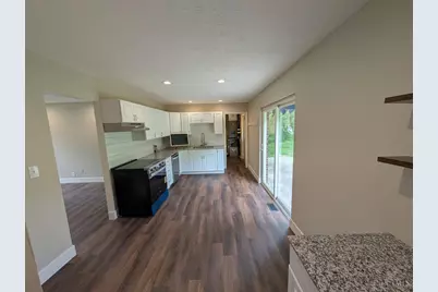 3910 Witham Woods Drive, Union Township, OH 45245 - Photo 8