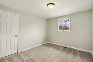 1244 Kent Dr, Miami Township, OH 45150 - Photo 14