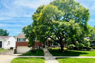 919 Rosetree Ln, Anderson Township, OH 45230 - Photo 1