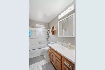 3910 Appletree Court, Colerain Township, OH 45247 - Photo 20