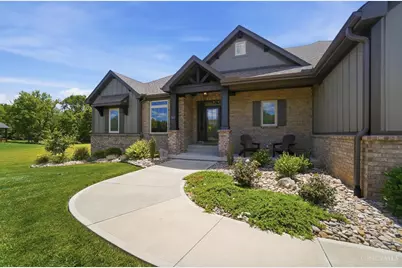 141 Olivers Trail, Wilmington, OH 45177 - Photo 8