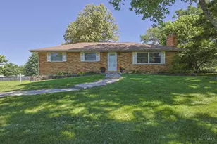 7266 Dimmick Rd, West Chester, OH 45069 - Photo 1