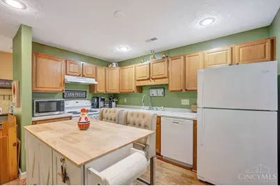 4921 N Arbor Woods Court #202, Green Township, OH 45248 - Photo 8
