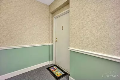 4921 N Arbor Woods Court #202, Green Township, OH 45248 - Photo 6
