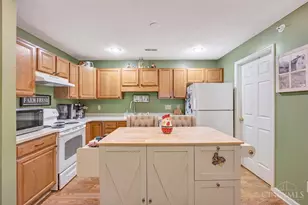 4921 N Arbor Woods Ct, Green Township, OH 45248 - Photo 10