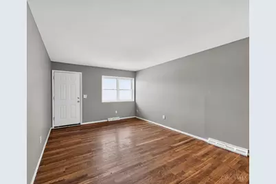 9192 Pippin Road, Colerain Township, OH 45251 - Photo 6