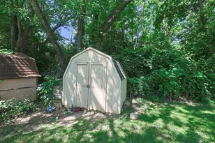 10753 Valiant Dr, Colerain Township, OH 45231 - Photo 28