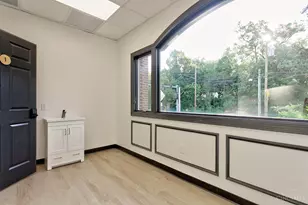 10655 Springfield Pike, Woodlawn, OH 45215 - Photo 2