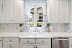 1340 Observatory Dr, Cincinnati, OH 45208 - Photo 12