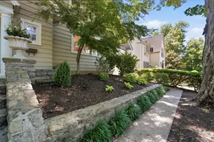 1340 Observatory Dr, Cincinnati, OH 45208 - Photo 42