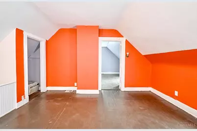 303 Walnut Street, Cincinnati, OH 45216 - Photo 28