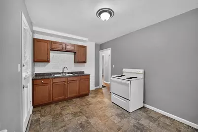 1723 Ashbrook Drive, Cincinnati, OH 45238 - Photo 20