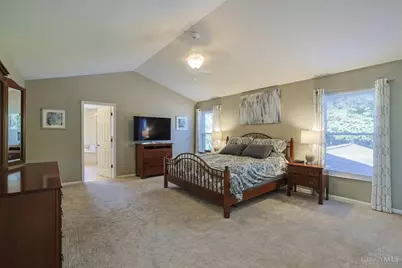 5585 Autumn Wynd Lane, Miami Township, OH 45150 - Photo 28
