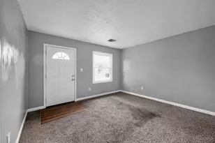3540 Alamosa Dr, Colerain Township, OH 45251 - Photo 4