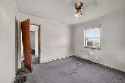 364 Ingram Road, Cincinnati, OH 45218 - Photo 16
