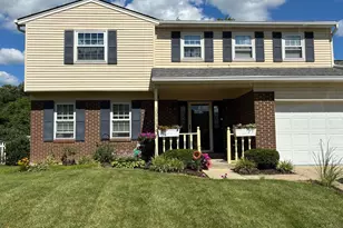 10938 Timberwood Ct, Sharonville, OH 45241 - Photo 1