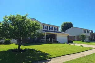 10938 Timberwood Ct, Sharonville, OH 45241 - Photo 4