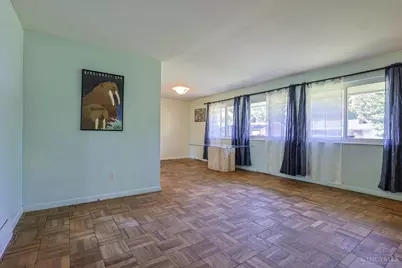 810 Cloverview Avenue, Springfield Township, OH 45231 - Photo 6