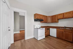3118 Sunshine Ave, Cincinnati, OH 45211 - Photo 12