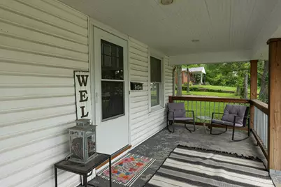 16 Burton Road, Middletown, OH 45044 - Photo 2
