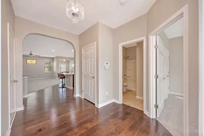 10125 Arnold Drive, Woodlawn, OH 45215 - Photo 2