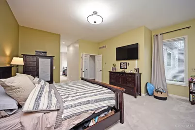 9570 Old Village Drive, Deerfield Township, OH 45140 - Photo 38