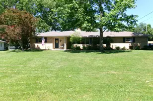 8575 Kentland Ct, Amberley, OH 45236 - Photo 2