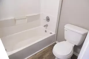 4747 Howard Ave, Cincinnati, OH 45223 - Photo 16