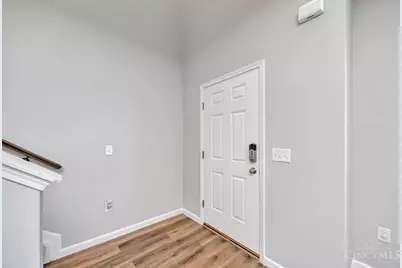 7903 Habbin Drive, Maineville, OH 45039 - Photo 8