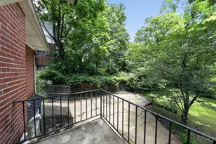 2204 Shasta Pl, Cincinnati, OH 45211 - Photo 2