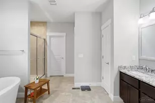 8007 Acorn Trail, Hamilton Township, OH 45039 - Photo 22