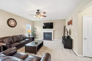 6658 Holly Ln, Fairfield Township, OH 45011 - Photo 4