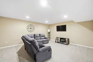 6658 Holly Ln, Fairfield Township, OH 45011 - Photo 42