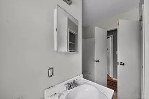 1714 Monterey Ct, Cincinnati, OH 45223 - Photo 24