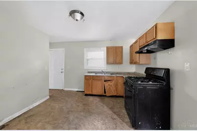 1714 Monterey Court, Cincinnati, OH 45223 - Photo 8