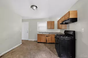 1714 Monterey Ct, Cincinnati, OH 45223 - Photo 8