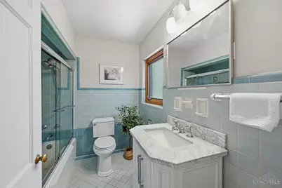 3119 N Farmcrest Drive, Cincinnati, OH 45213 - Photo 18