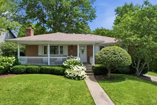 2484 Wingham Dr, Green Township, OH 45238 - Photo 2