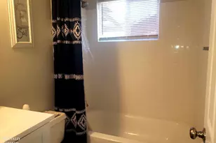 9884 Dunraven Dr, Colerain Township, OH 45251 - Photo 14