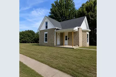 371 S Charity Street, Bethel, OH 45106 - Photo 2