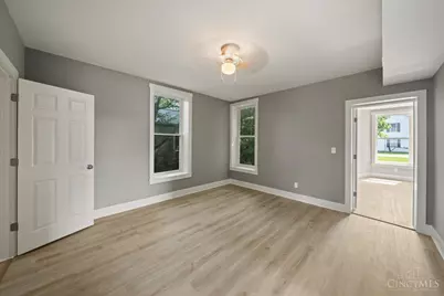 371 S Charity Street, Bethel, OH 45106 - Photo 6