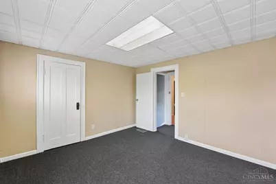 6839 Montgomery Road, Silverton, OH 45236 - Photo 24