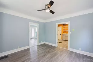 6839 Montgomery Rd, Silverton, OH 45236 - Photo 10