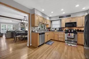 194 Assisiknoll Ct, Delhi Township, OH 45238 - Photo 14